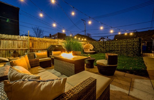Avondale Apartamento | Modern 3-Bed Stay w/ Patio & Firepit, 15 Minutes to Downtown