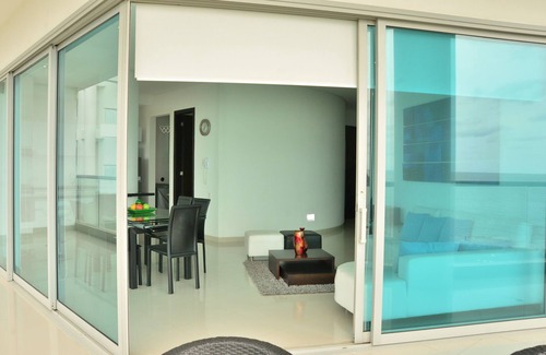 Cartagena District Apartamento | Modern 3 Bedroom Apartment With Sea-beach View