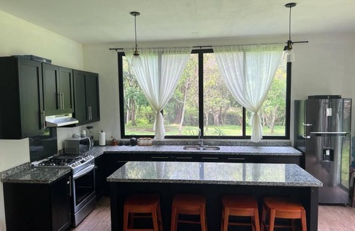 Esteli Apartamento | Modern 3 bedroom Home in Esteli - Nestled in Nature.