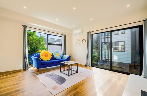 Mount Wellington Casa | Modern 3-Bedroom Home in Mount Wellington