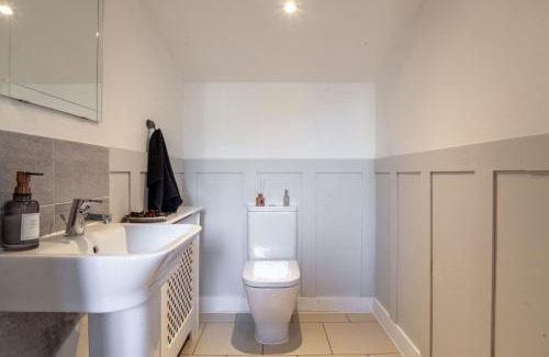 Combe Down Casa | Modern 3 bedroom house with parking