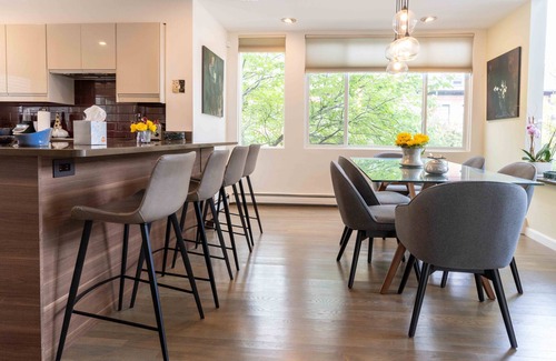 Mid-Cambridge Casa | Modern 3 Bedroom Single Family in Mid-Cambridge