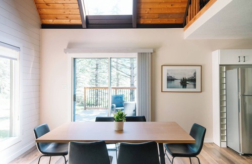Jasper East Cabina | Modern 3 Bedroom Vacation Home