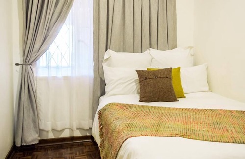 Bulawayo Apartamento | Modern 3 bedroomed guesthouse in Paddonhurst - 2037
