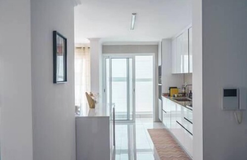 Mindelo Apartamento | Modern 3-brd apt in Copacabana with seaview - LCGR