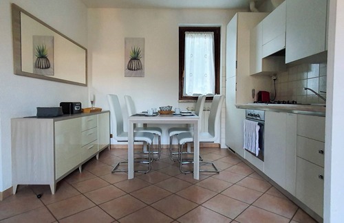 Castello Apartamento | Modern 3-room apartment in exceptional residential complex with pool and tennis court