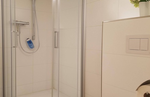 Haan Apartamento | Apartamento nuevo de 30 m2 cerca de Dusseldorf (Haan), jardín.