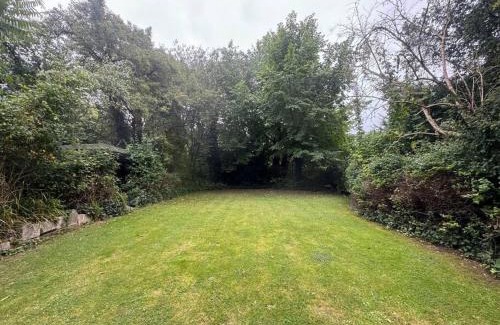 St. Mark's Apartamento | Modern 3bed, Garden, Surbiton St