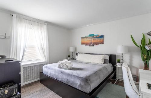 Cove - East Side - Shippan Apartamento | Modern 3BR Apartment Downtown HarborPt I-95 Train
