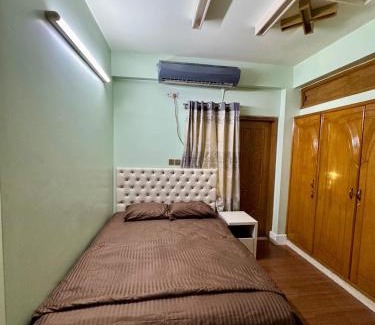 Basundhara Residential Area Apartamento | Modern 3BR Flat,Bashundhara ,AC, Wi-Fi, KeyHost Homes