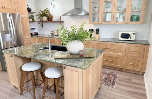 Williston Casa | Modern 3BR Home | BBQ, Wi-Fi, Near Dining & Stores