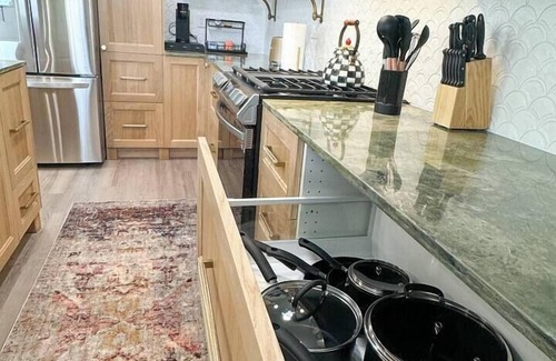 Williston Casa | Modern 3BR Home | BBQ, Wi-Fi, Near Dining & Stores