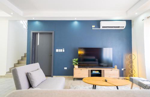 Cole Bay Apartamento | Modern 3BR Home with Own Private Pool