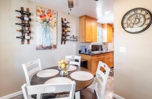Santa Clara Casa | Modern 3BR in Silicon Valley - BBQ & Netflix