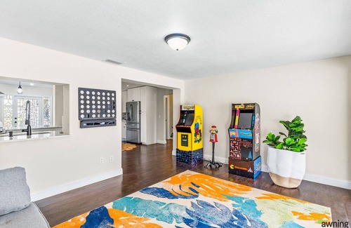 Barrington Hills Casa | Modern 3br Pool Game Room 3 Bedroom Home by RedAwning
