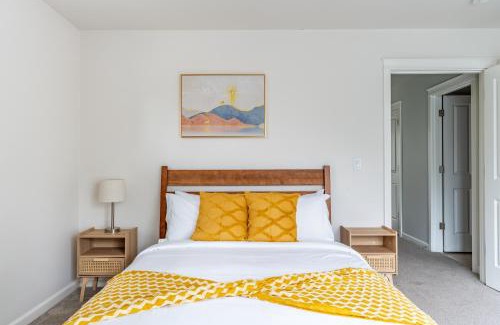 Edmonds Apartamento | Modern 3BR Retreat in Edmonds - Pets Welcome!