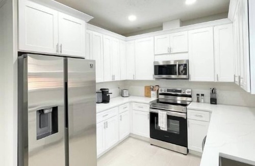 Boiling Springs Casa | MODERN 3br - Sleeps 8 - Eagle Pointe Home
