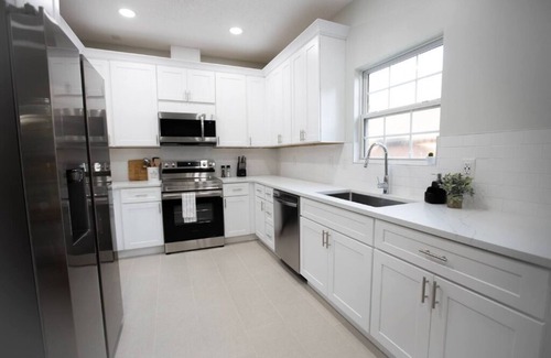 Boiling Springs Casa | MODERN 3br - Sleeps 8 - Eagle Pointe Home