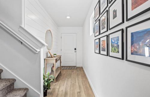 Lehi Casa | Modern 3BR Townhome in Lehi UT