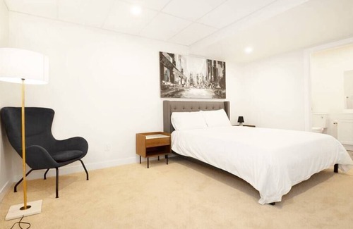 Fort Gary Casa | Modern 3BR Townhouse with Parking & Laundry