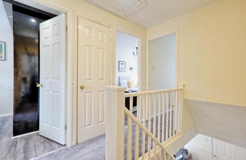 Gooshays Apartamento | Modern 4-Bed Home - Long Stay - Parking and Wi-Fi
