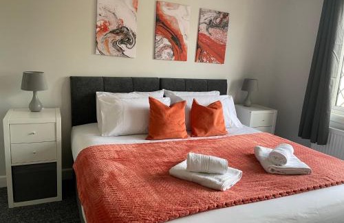 Ashburton Apartamento | Modern 4 Bedroom House 10 mins from East Croydon with Garden and Free parking