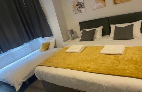 Ashburton Apartamento | Modern 4 Bedroom House 10 mins from East Croydon with Garden and Free parking