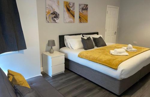 Ashburton Apartamento | Modern 4 Bedroom House 10 mins from East Croydon with Garden and Free parking
