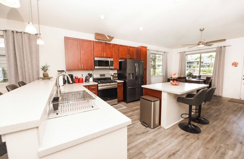 Ewa Casa | Modern 4-bedroom house in family-friendly Hoopili with WiFi, AC