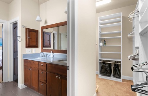 Mueller Casa | Modern 4Bed - Heart of Mueller! Walk To Everything