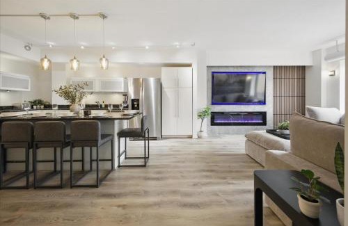Wholesale District Apartamento | Modern 4th-Floor Flat in the Heart of Indianapolis