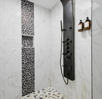 Wholesale District Apartamento | Modern 4th-Floor Flat in the Heart of Indianapolis