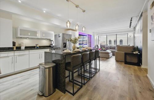 Wholesale District Apartamento | Modern 4th-Floor Flat in the Heart of Indianapolis
