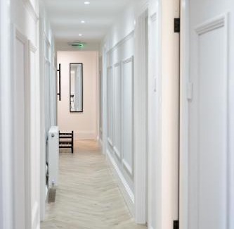 Galashiels Apartamento | Modern 5 BED-2 BATH Apartment