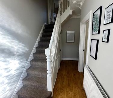 Liverpool Apartamento | Modern 5 Bedroom House Near Lark Lane