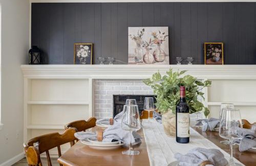 Briargate Casa | Modern 6BR Home in Briargate - Pet Friendly