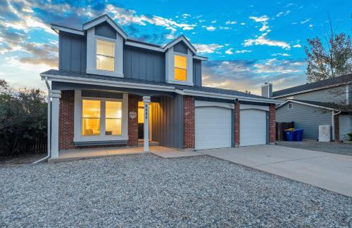 Briargate Casa | Modern 6BR Home in Briargate - Pet Friendly