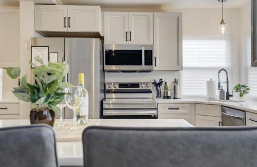 Briargate Casa | Modern 6BR Home in Briargate - Pet Friendly