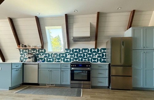 Bluffton Cabaña | Modern A-frame situated only steps to beautiful Michigan and Muskegon beaches.