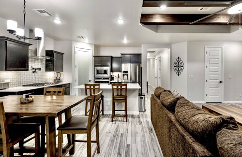Las Cruces Casa | Modern Accessorized 3-Bedroom