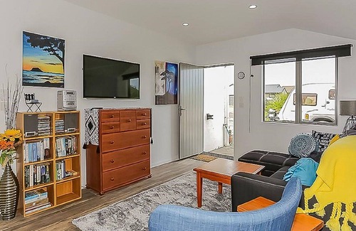 Omokoroa Apartamento | ALOJAMIENTO MODERNO EN FABULOSA UBICACIÓN!
