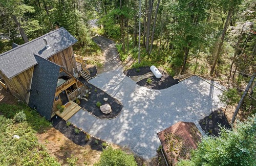 Indian Lake Cabina | Modern Adirondack A-Frame Retreat