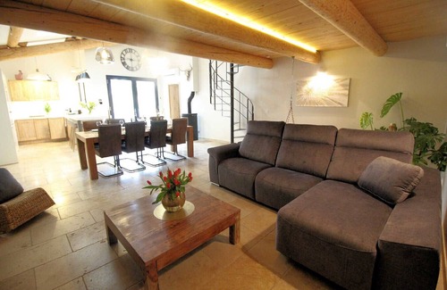 Paluds de Noves Villa | Moderno chalet con aire acondicionado y piscina climatizada cerca de Noves, Alpilles