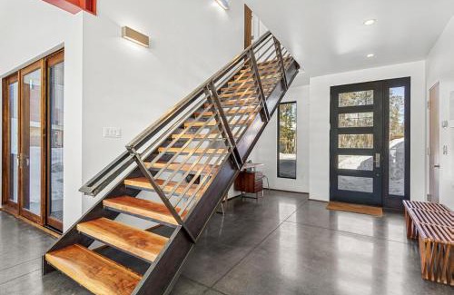 The Highlands Casa | Modern Alpine Escape