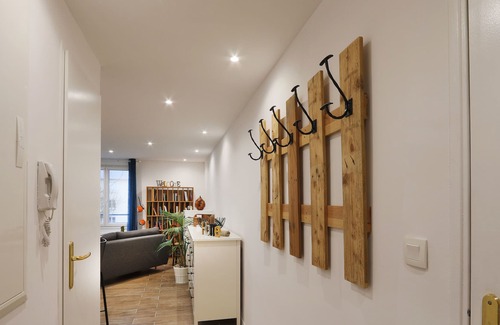 Notre-Dame-d'Oe Apartamento | Modern and bright apartment near Tours.