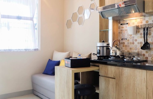 Rawasari Apartamento | Modern and Bright 2BR Green Pramuka Apartment