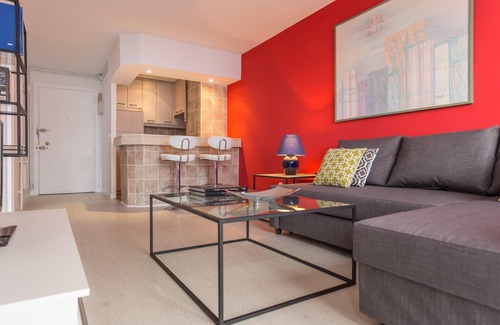 Cuatro Caminos Apartamento | Moderno y luminoso estudio de 55m2 idealmente situado cerca de AZCA