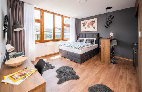Old Town Apartamento | Modern and Bright Apartments - Main Street