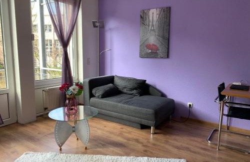 Friesdorf Apartamento | Modern and central Apartment, near Rhein, museums & event venues, fully furnished