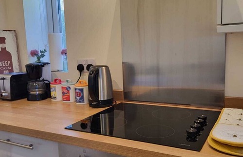 Stockcross Apartamento | Modern and Classy 2 bedroom Flat, Free parking